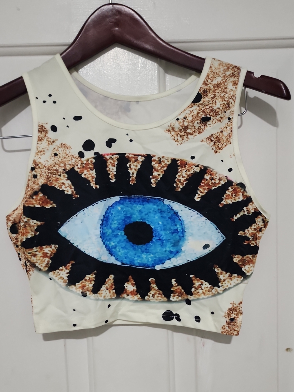 Graphic Eye Crop Tank Top in Blue and Cream
